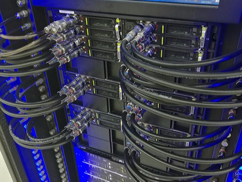 IDC機(jī)房 IDC機(jī)房